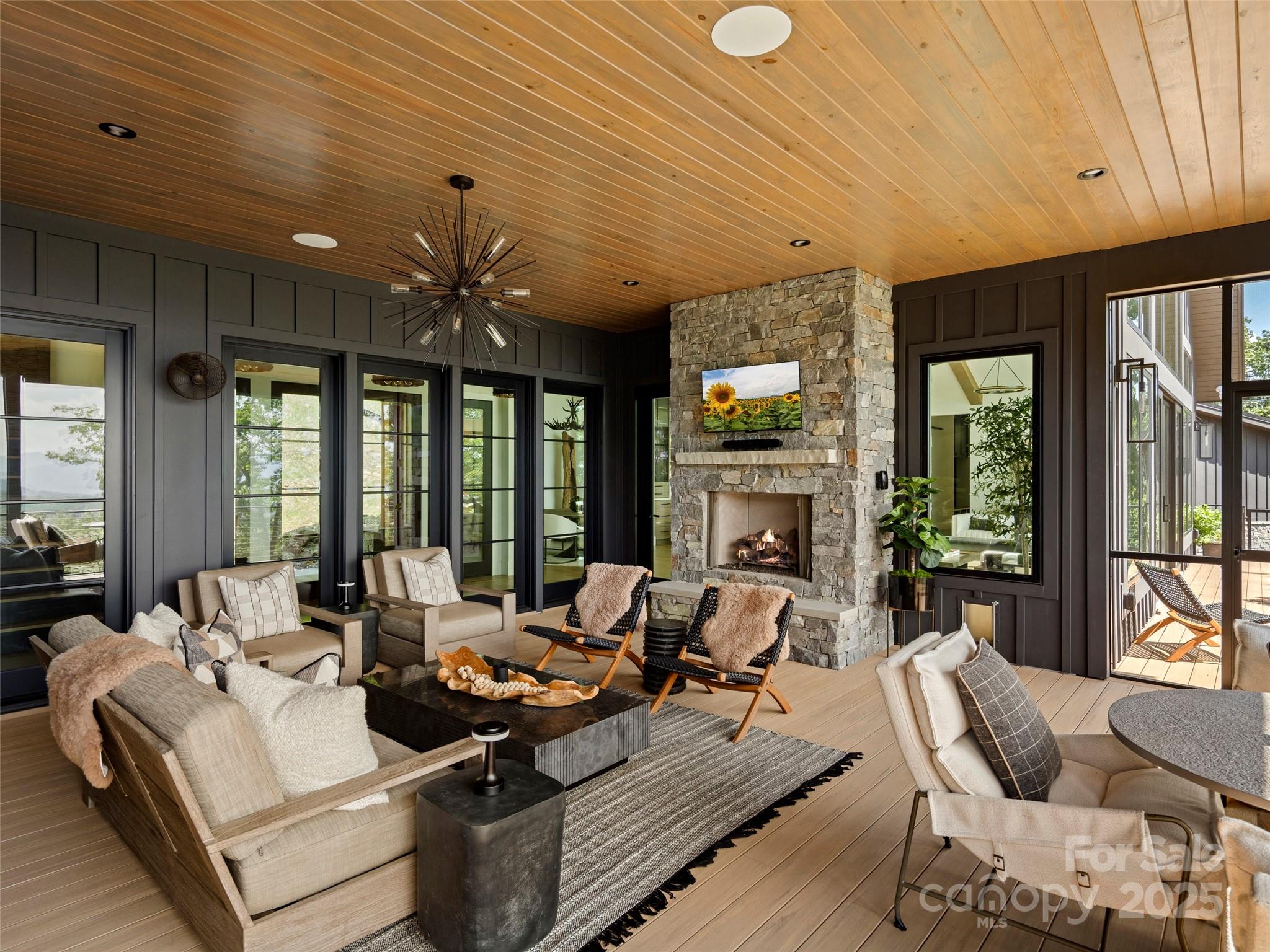 Pinchot Forest - Residential