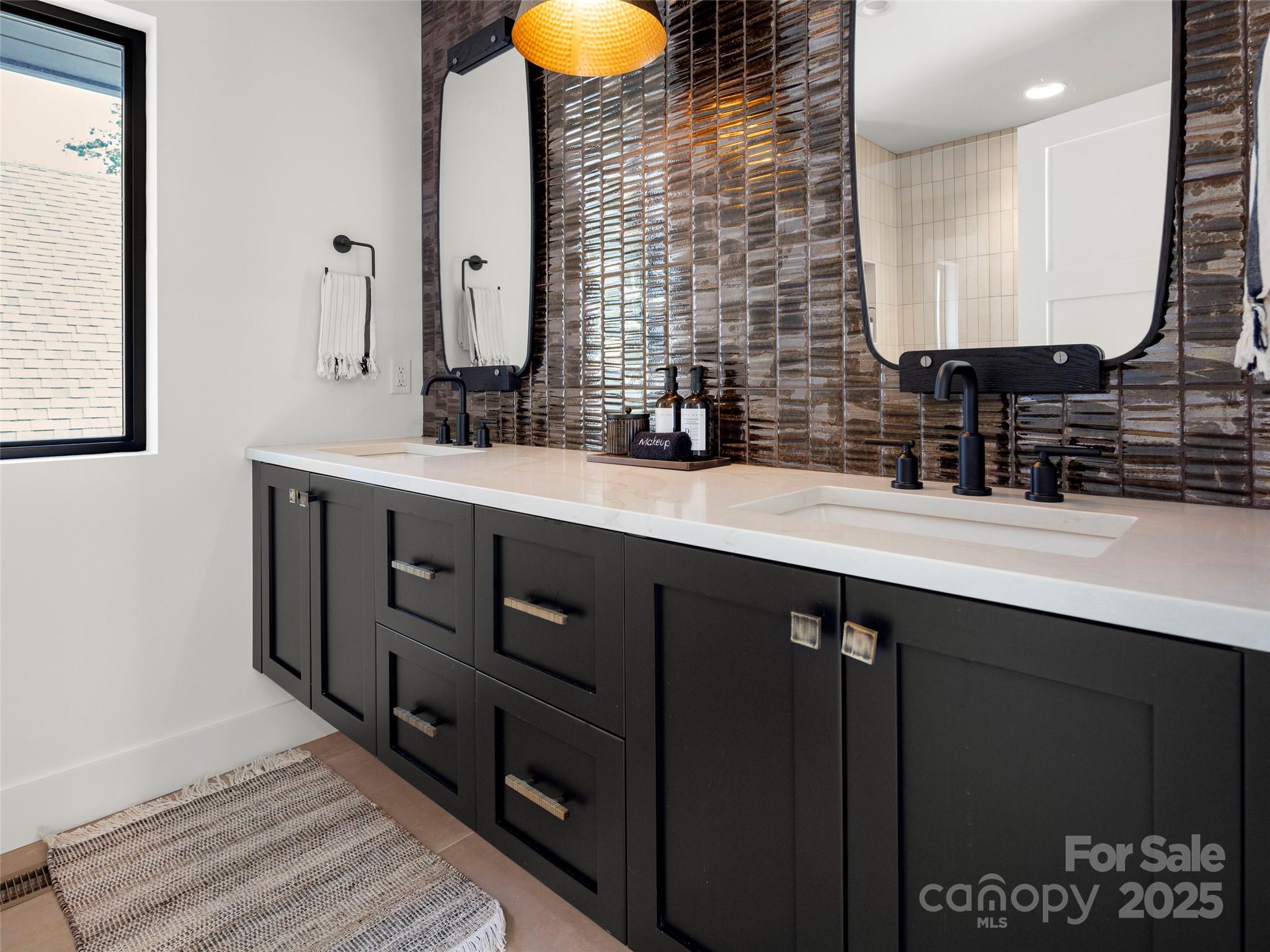 Pinchot Forest - Residential