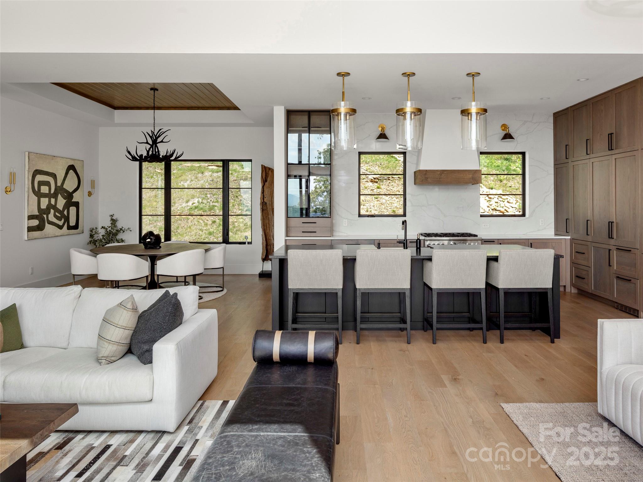 Pinchot Forest - Residential