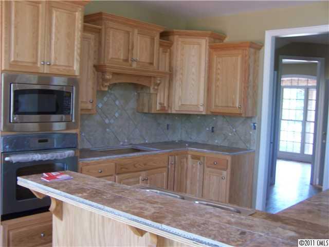 Maple Leaf - Residential