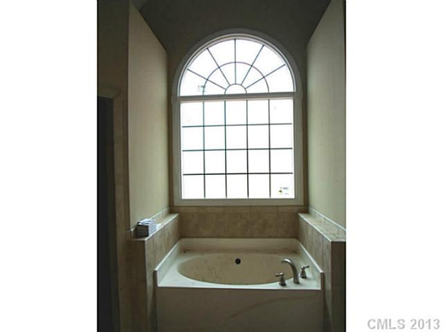 Maple Leaf - Residential