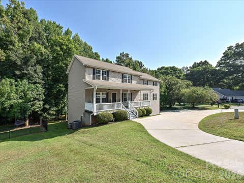Photo of 1401 Wall Street, Waxhaw, NC 28173 (MLS # 4406440)