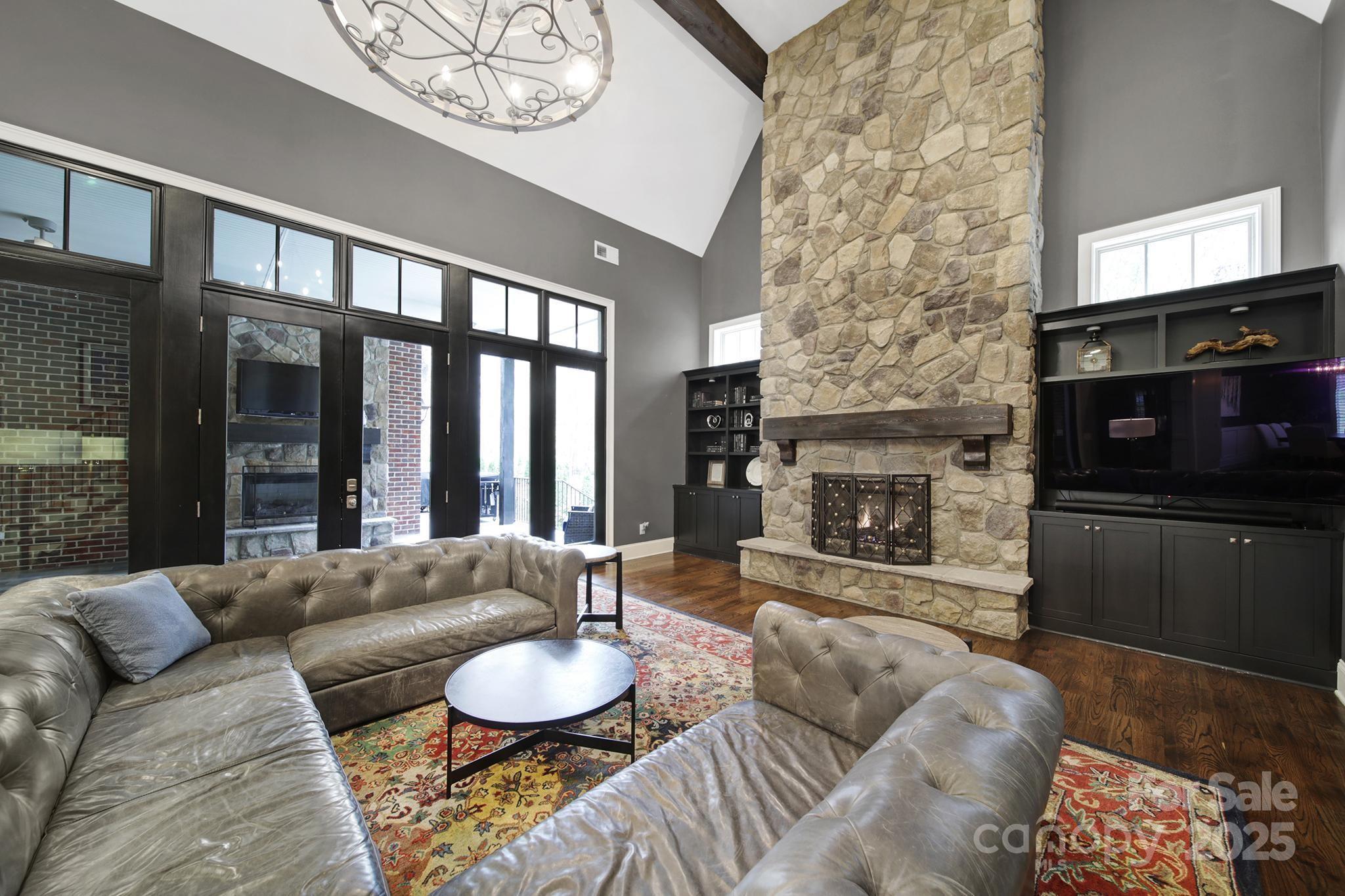 4071 Poplar Ridge Drive