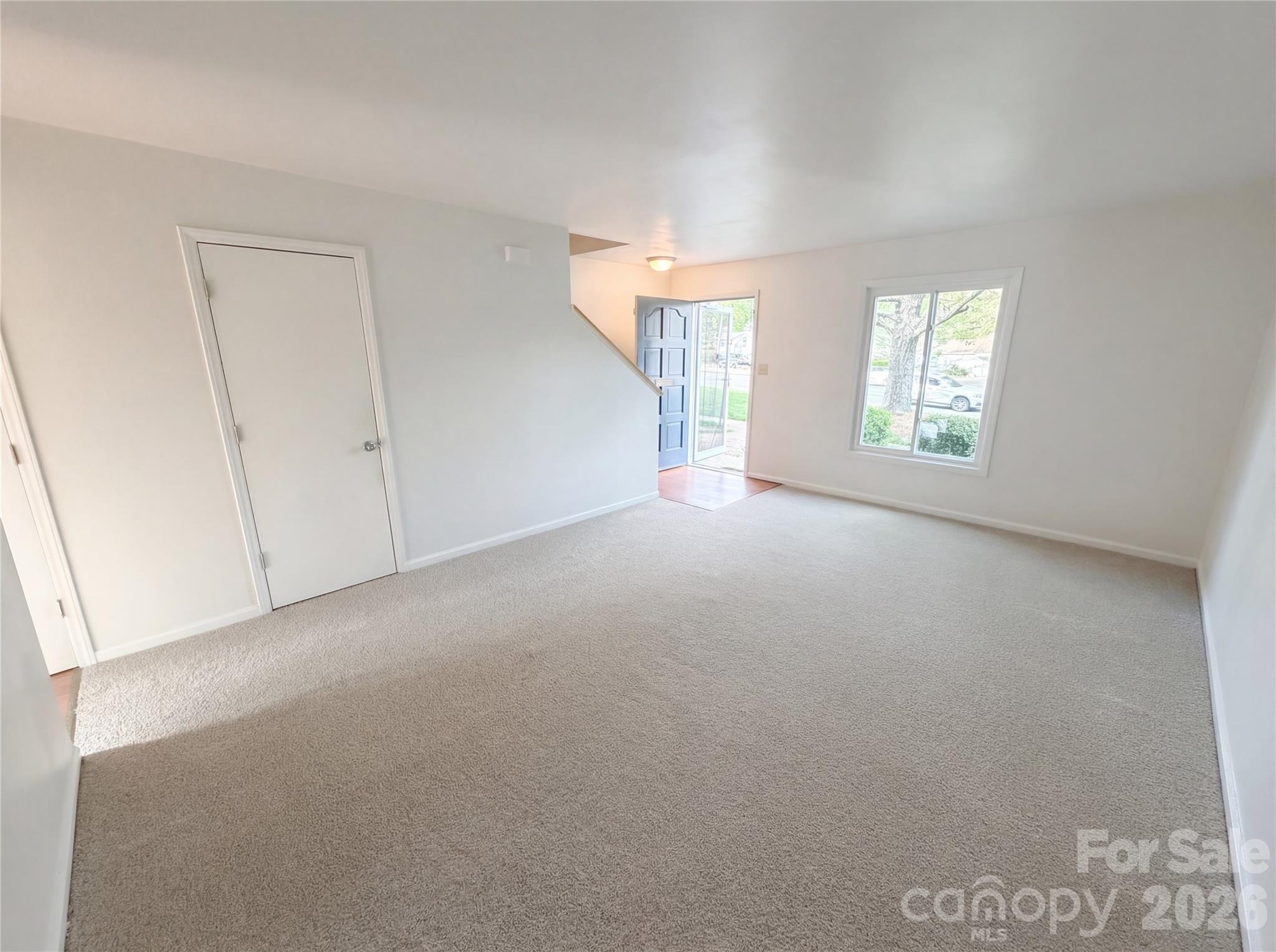 Sharon Lakes - Residential