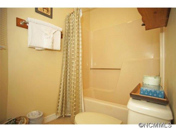 Rumbling Bald on Lake Lure - Residential