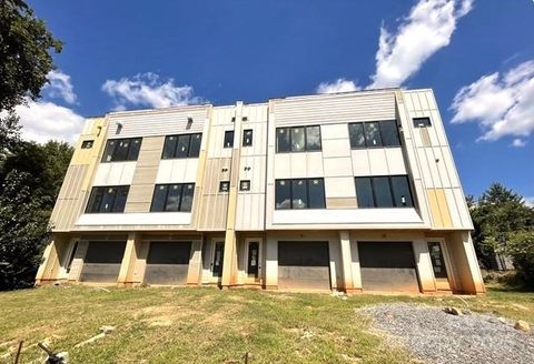 219 Walnut Avenue C Charlotte NC 28208