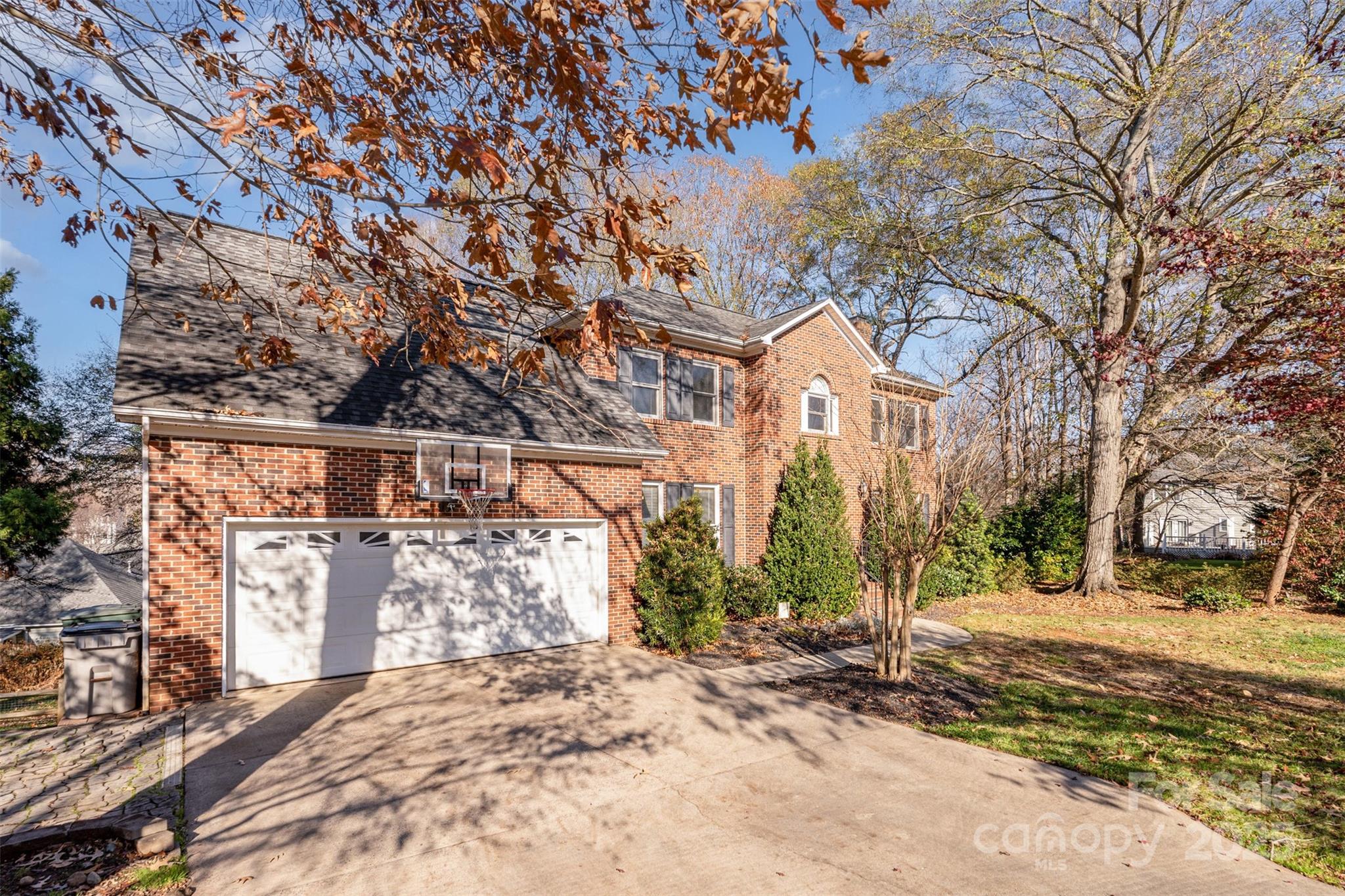 2640 Petersburg Court