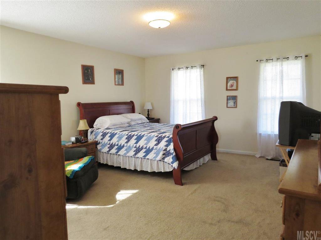 Salem Meadows - Residential