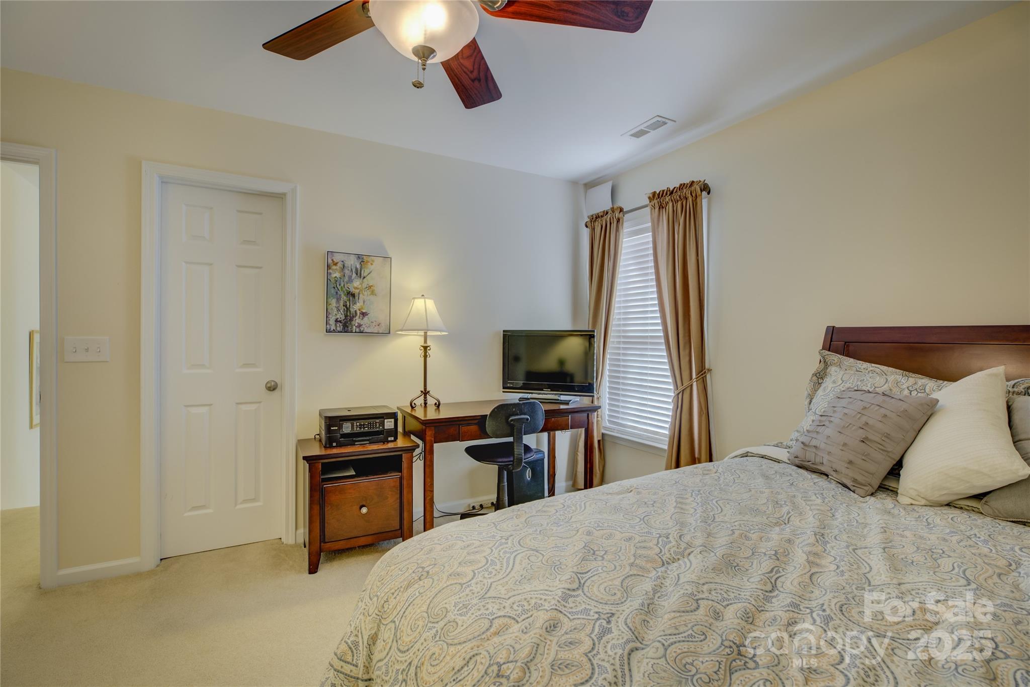 Carolina Crossing - Residential