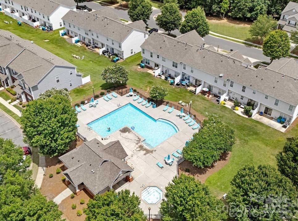 Carolina Crossing - Residential