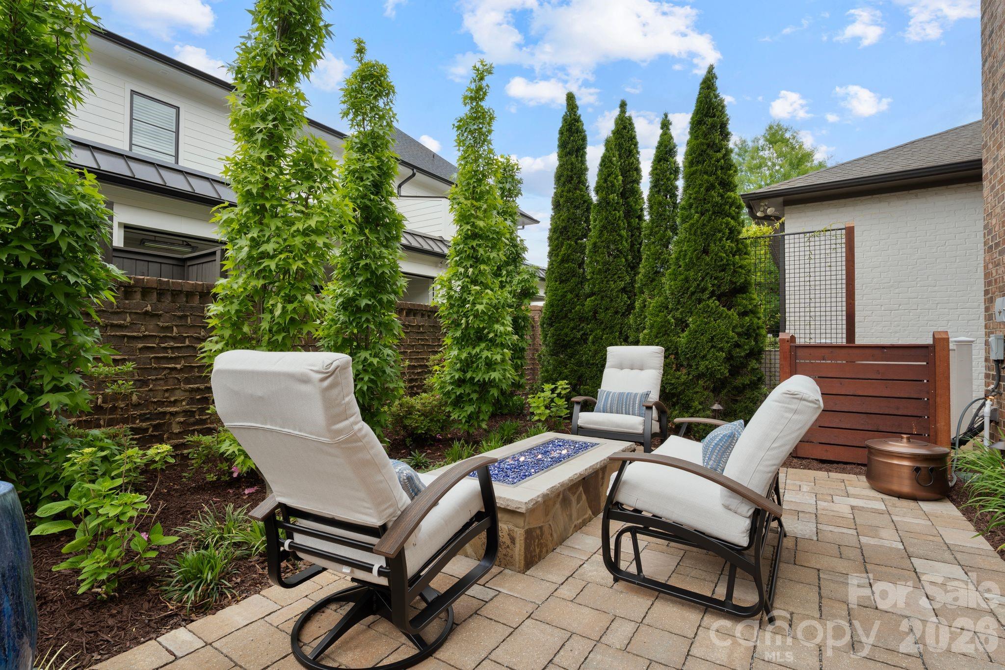 Avignon at Southpark - Residential