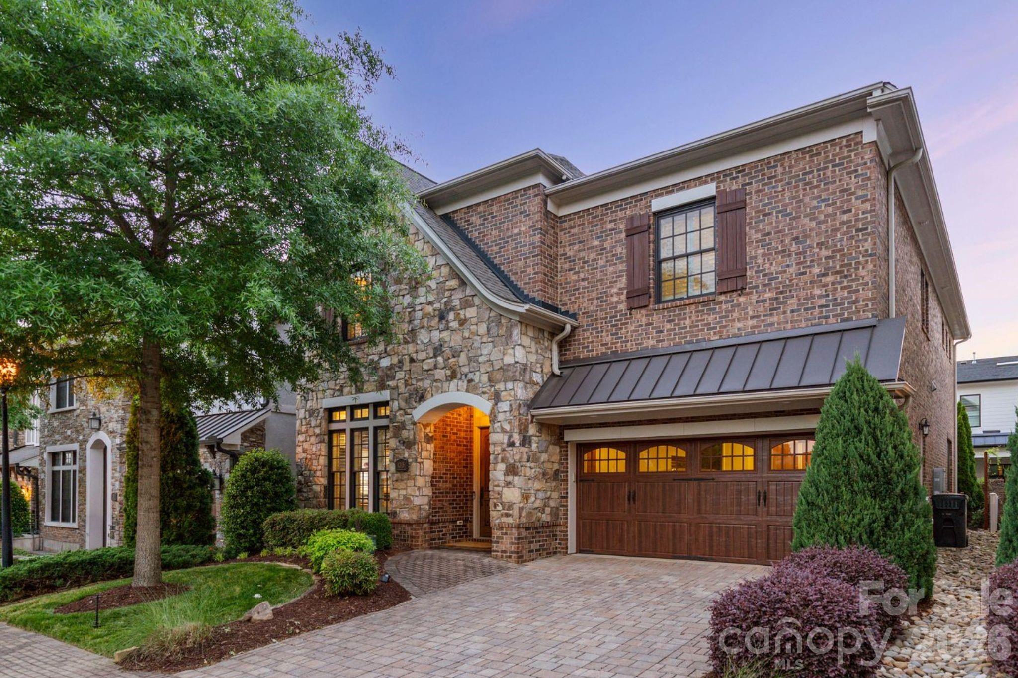 Avignon at Southpark - Residential