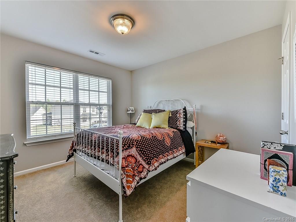 Jones Branch - Residential