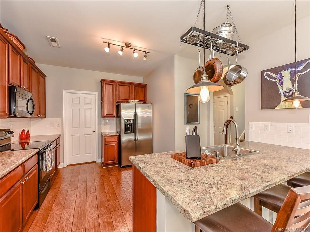 Jones Branch - Residential