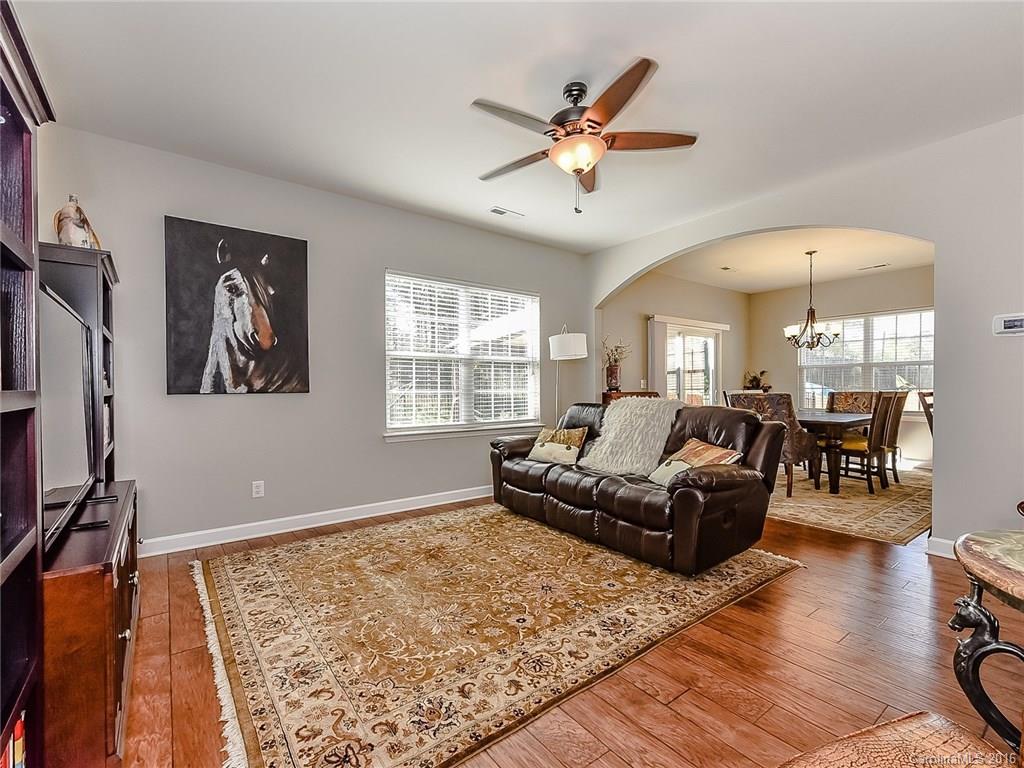 Jones Branch - Residential