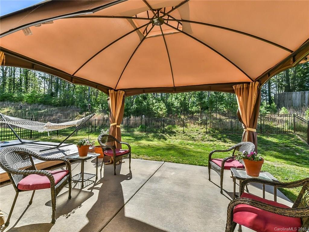 Jones Branch - Residential