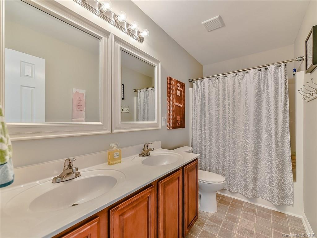 Jones Branch - Residential