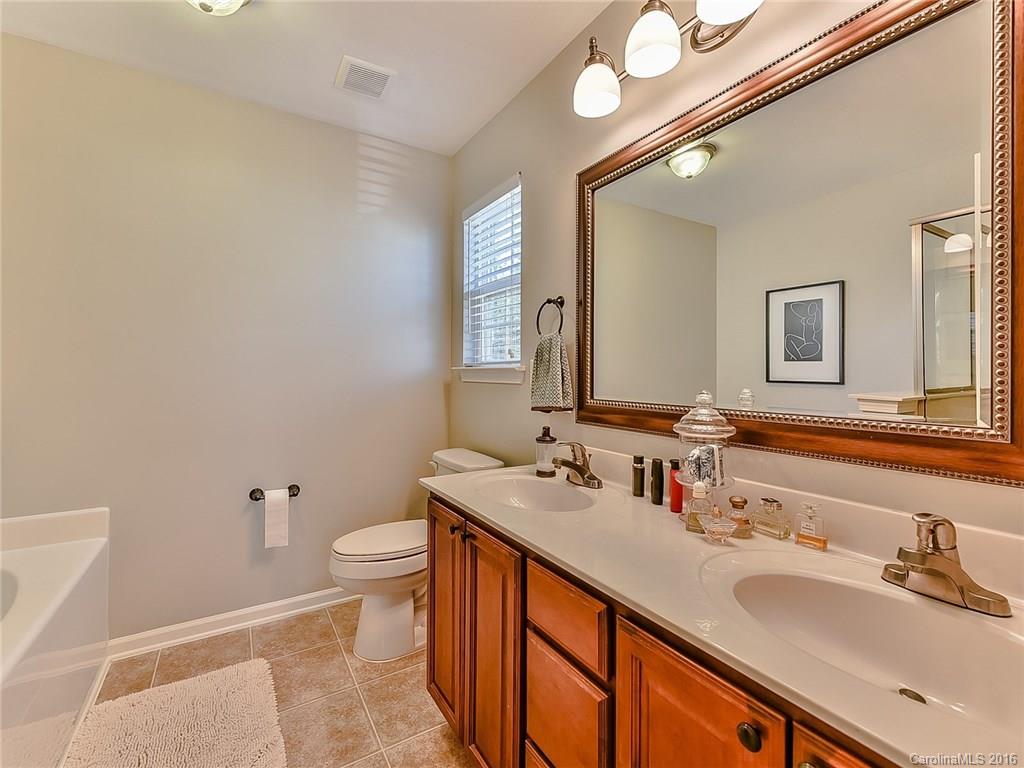 Jones Branch - Residential