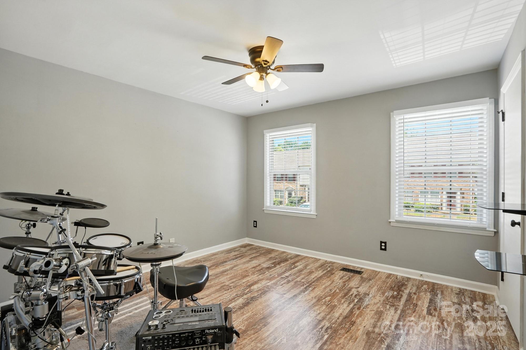 Carriage House - Residential