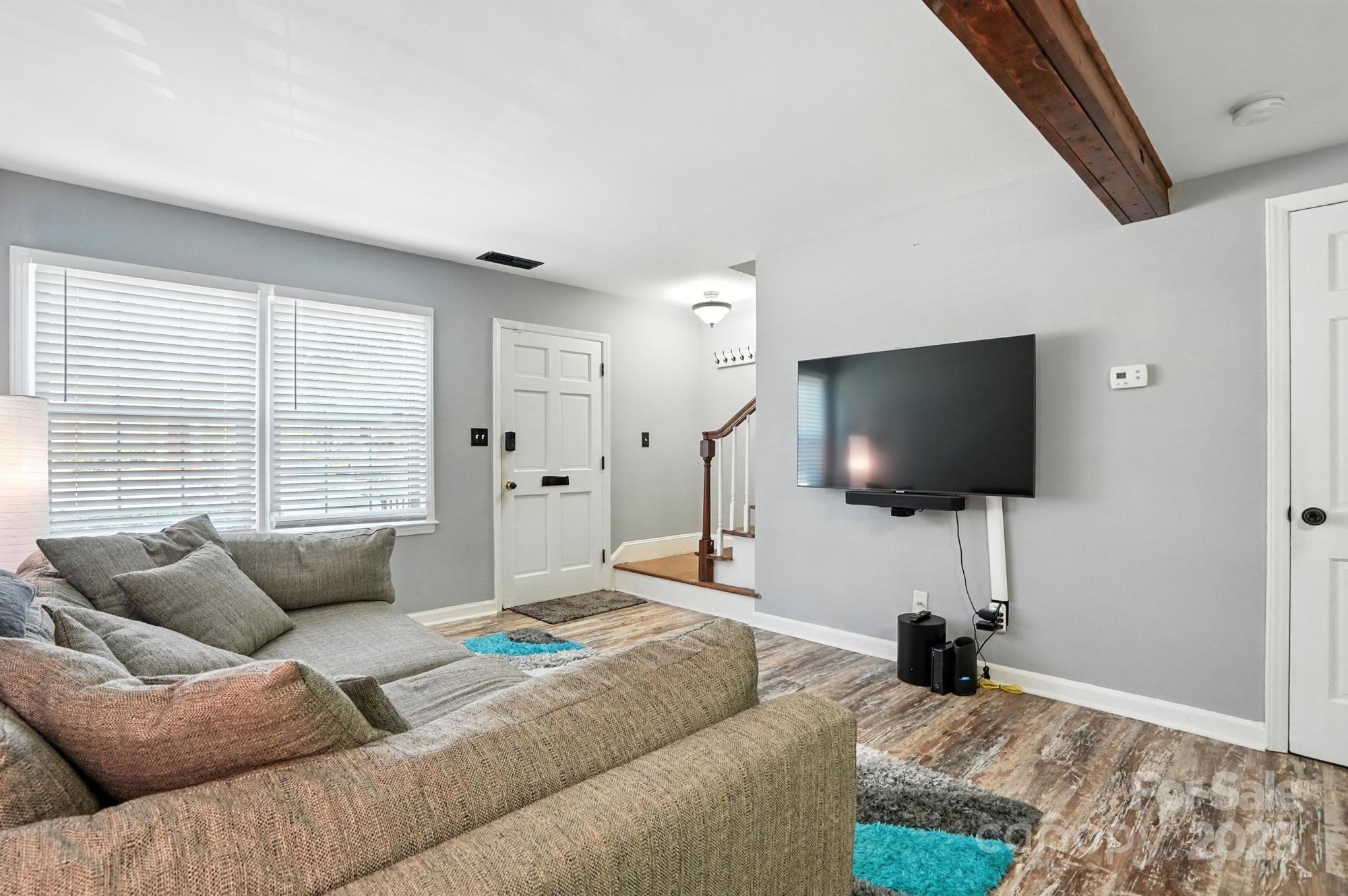 Carriage House - Residential