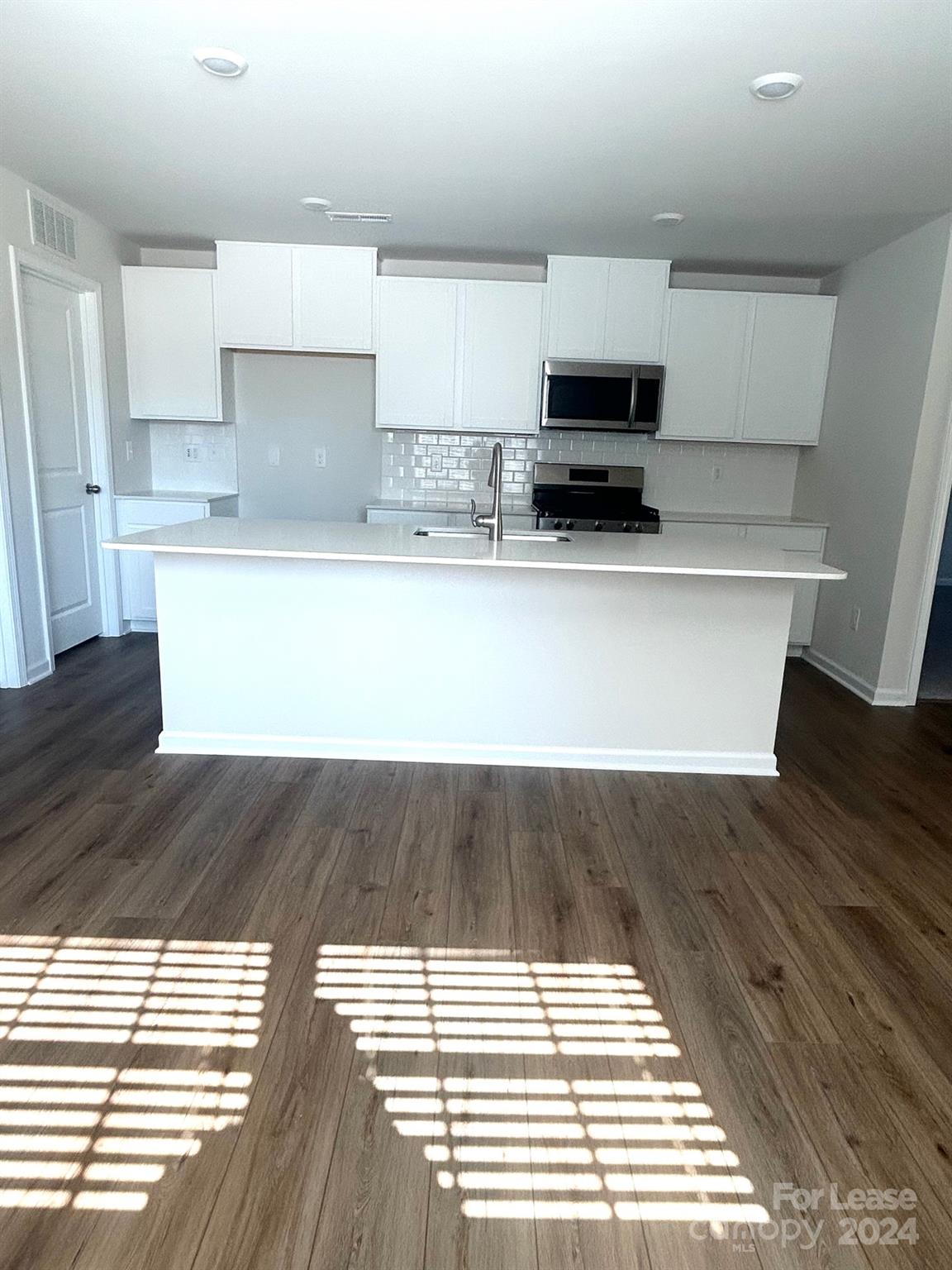 Sullivan Farm - Residential Lease