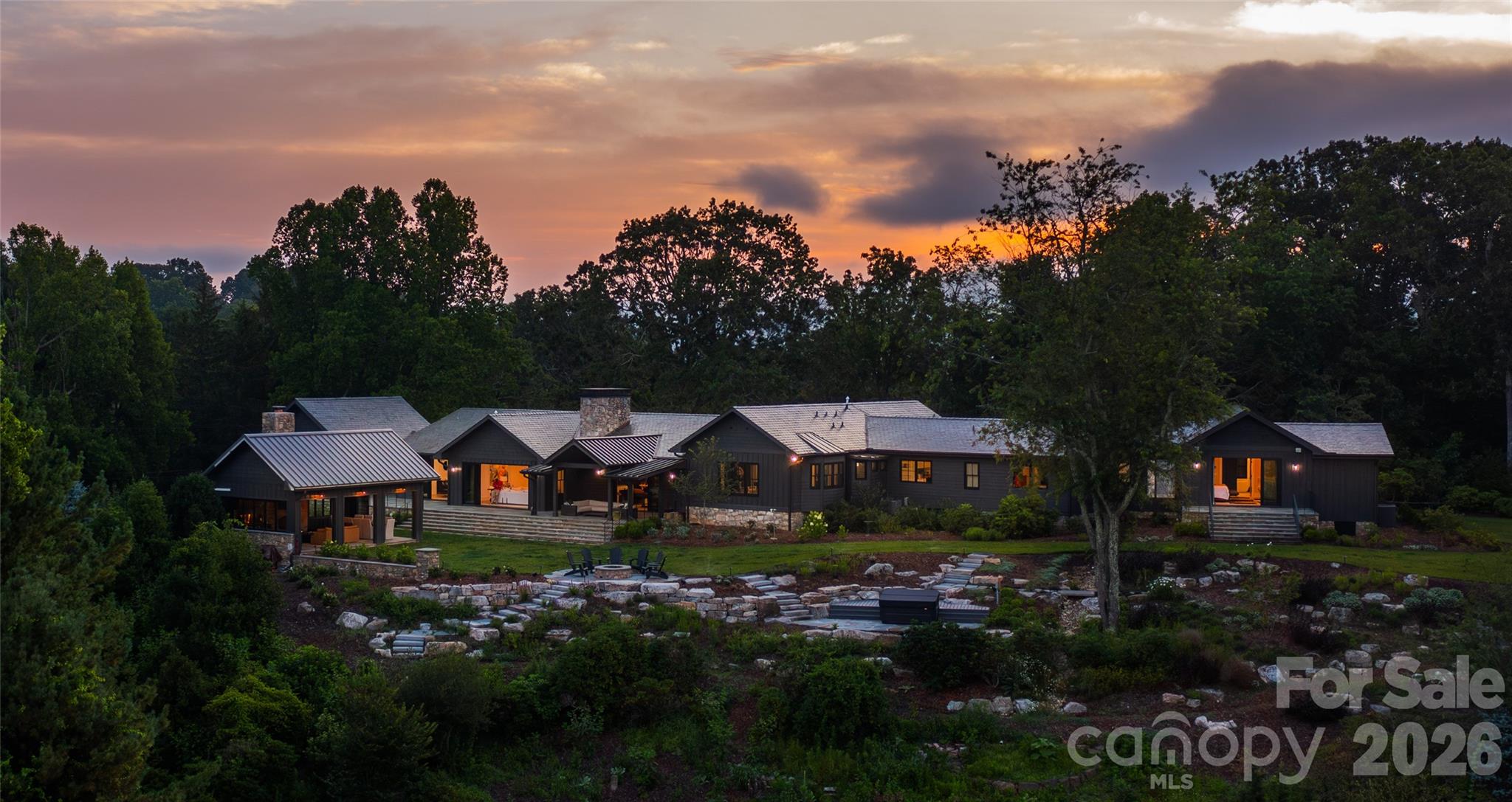 Town Mountain - Residential