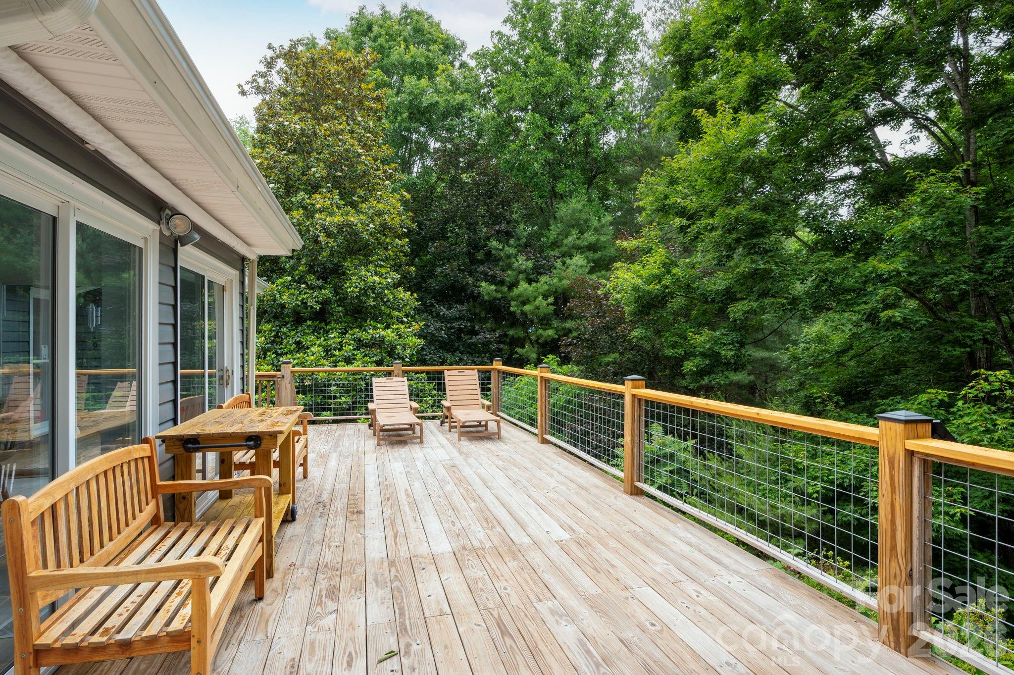 153 Skyview Circle