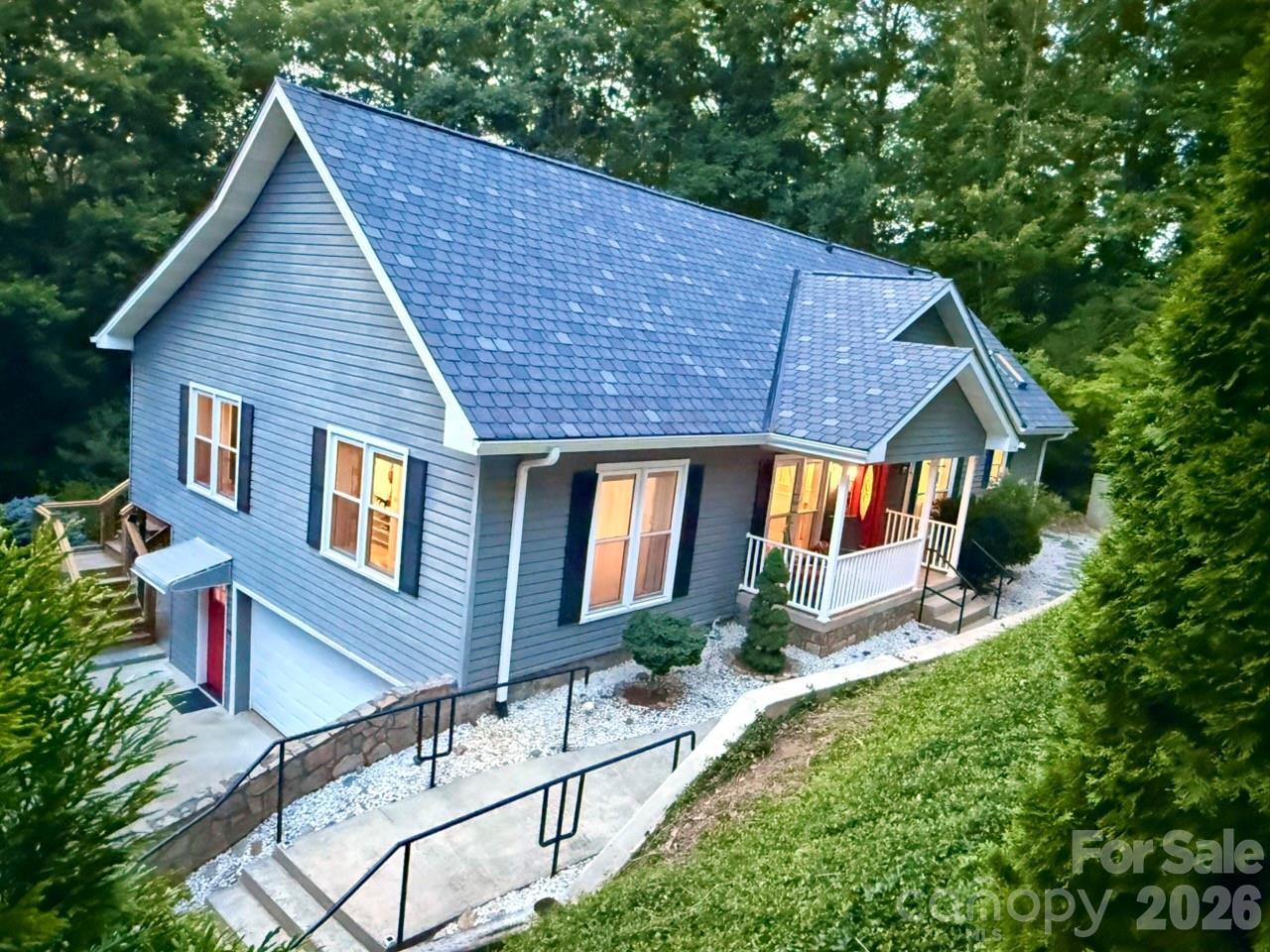 153 Skyview Circle