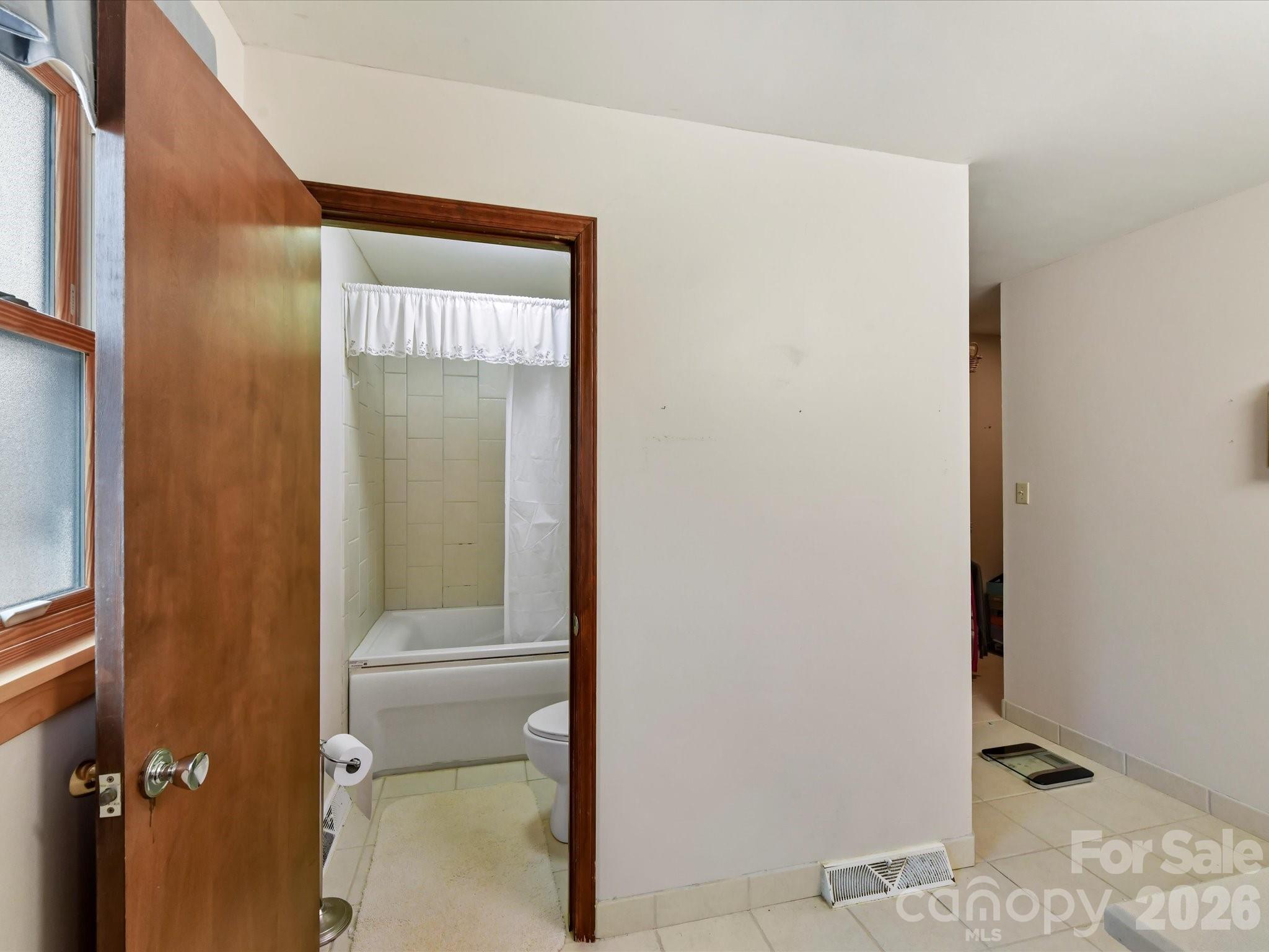 Chestnut Hills - Residential