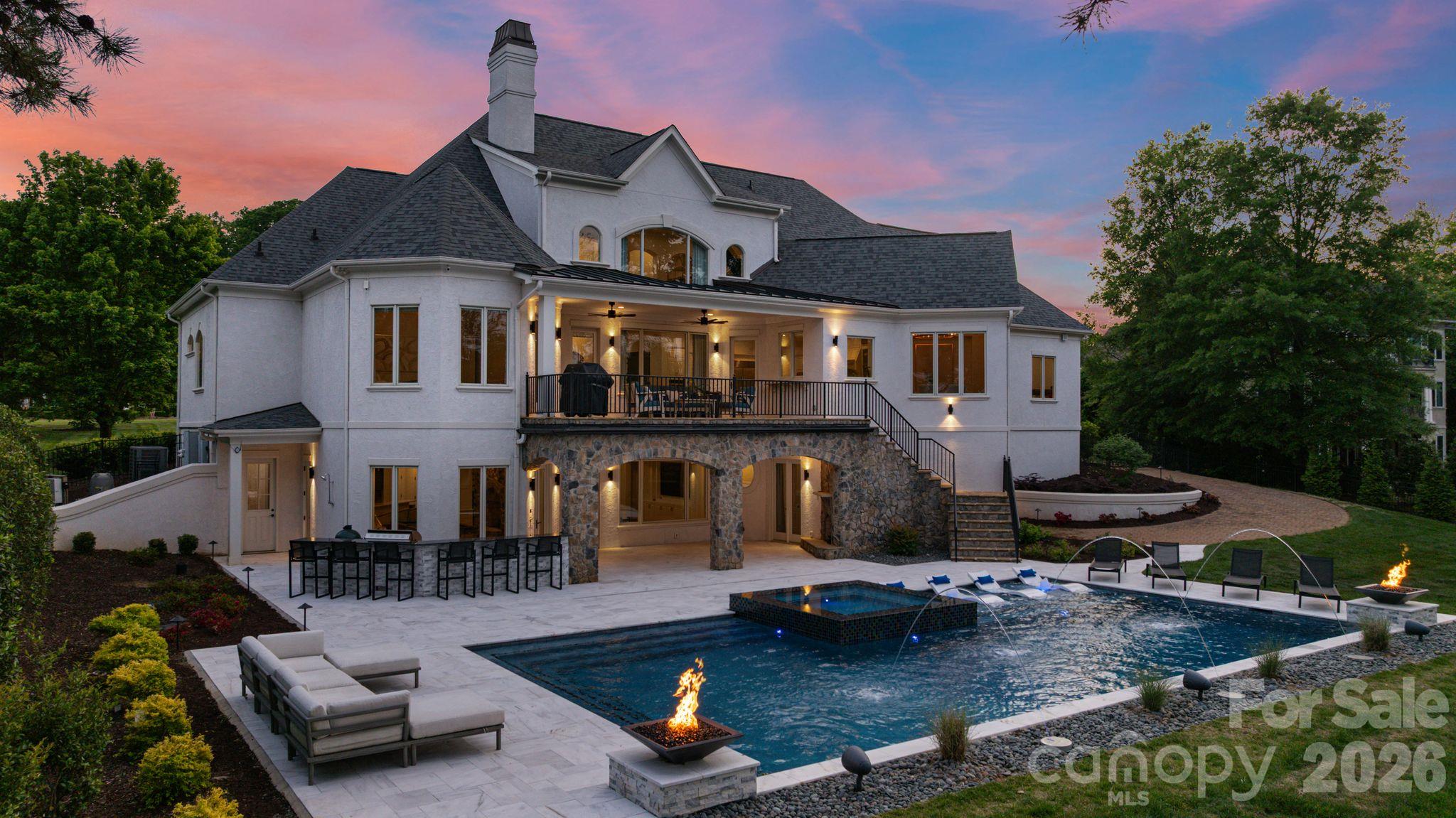 114 Cape Cod Way