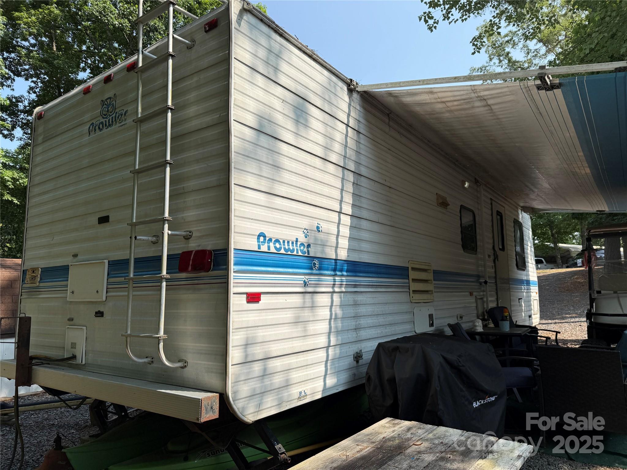 103 Powder Horn Trail