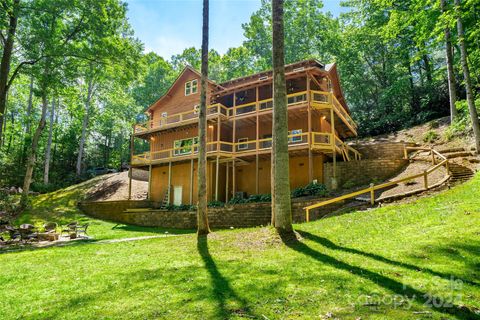 Single Family Residence in Lake Lure NC 127 Cat Tail Road.jpg