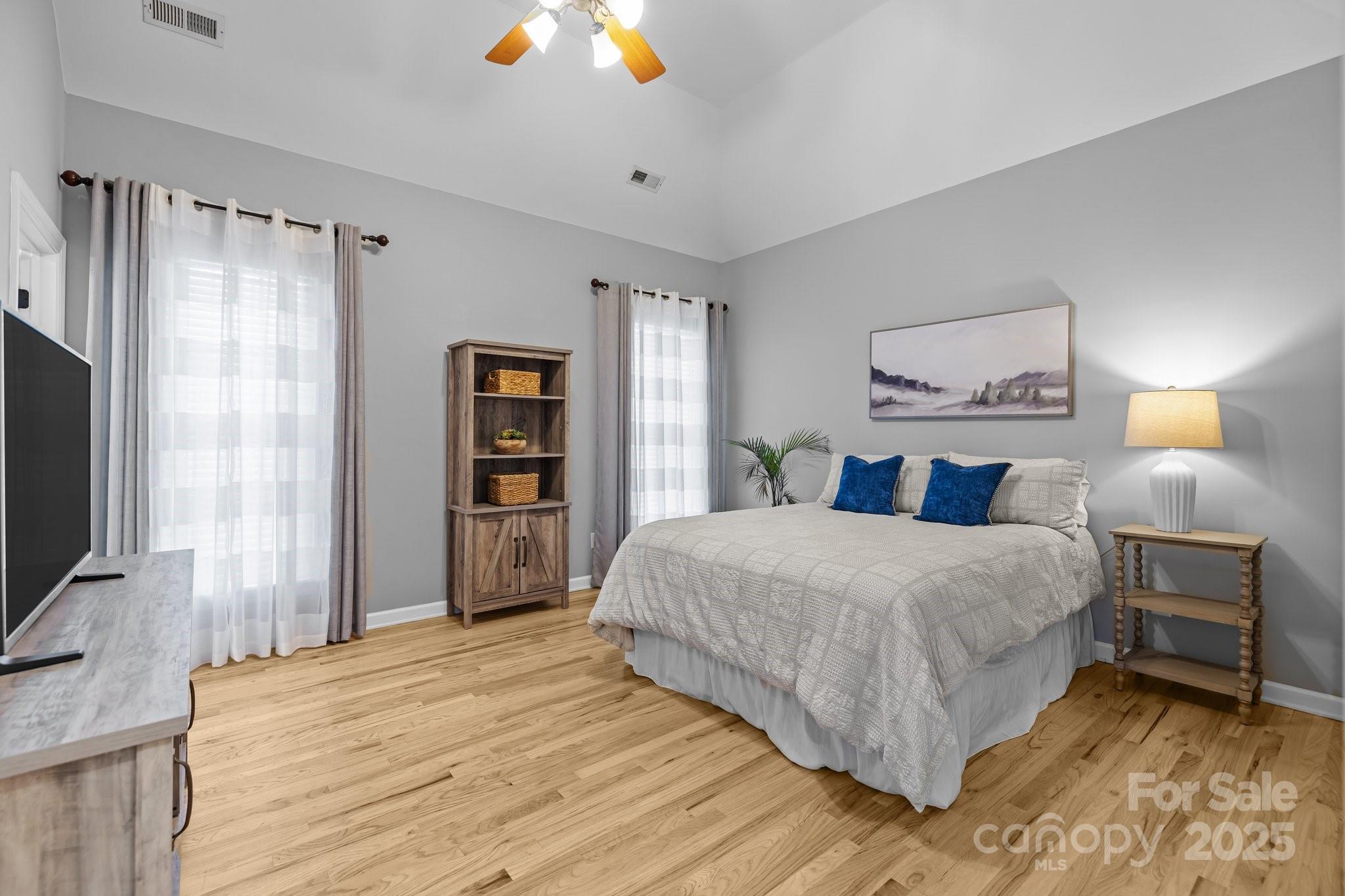 Lakeshore - Residential