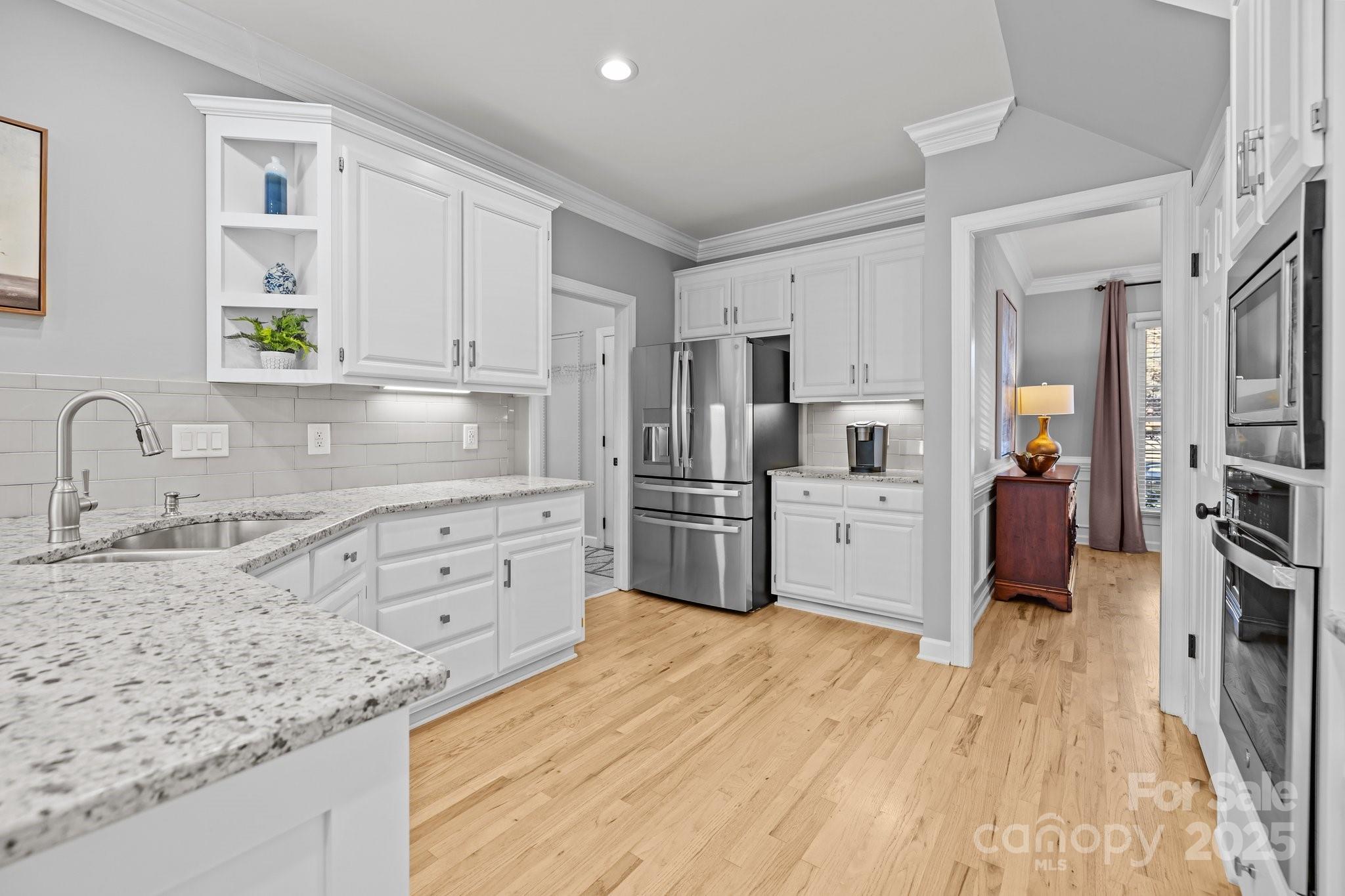 Lakeshore - Residential