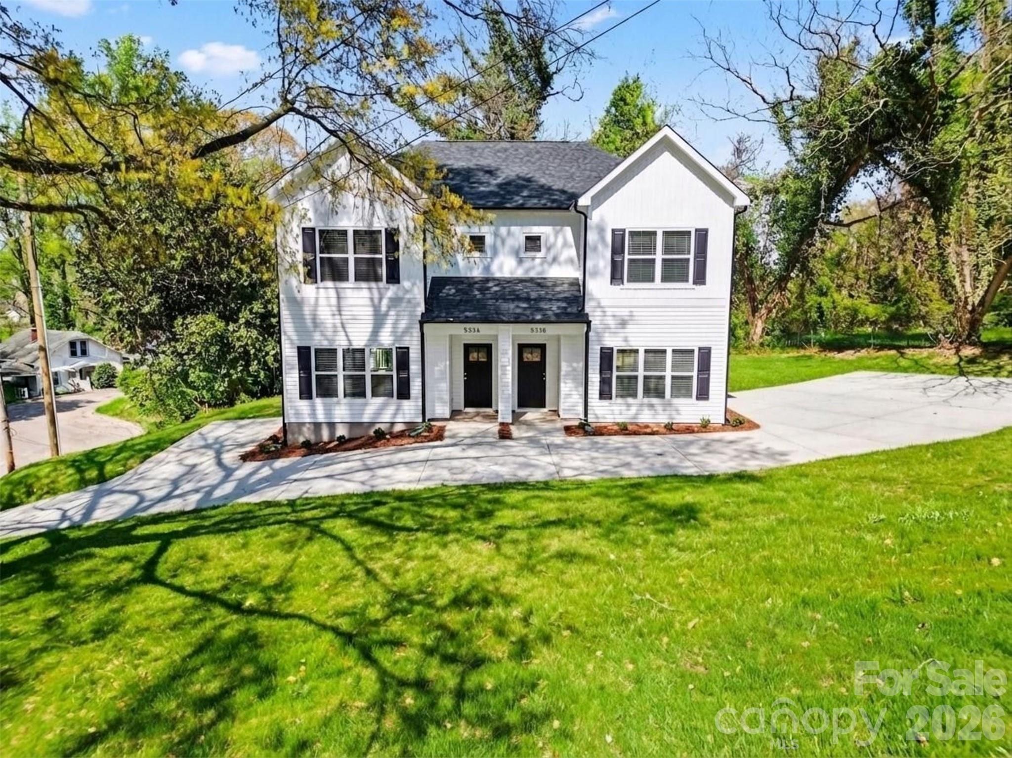 533 Broadway Court A&B