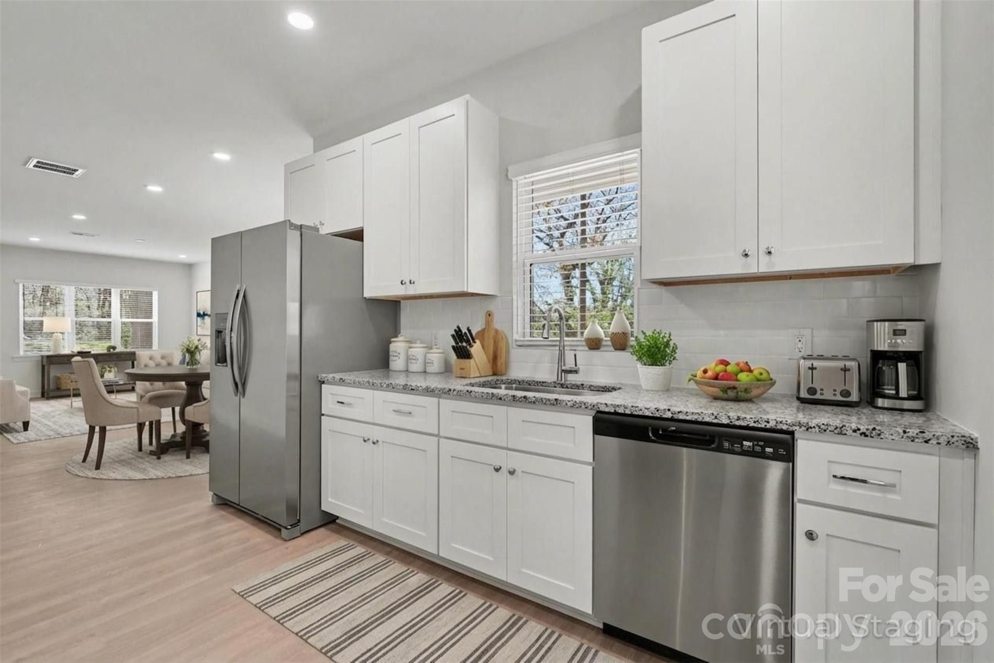 533 Broadway Court A&B