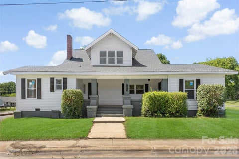 Photo of 509 E Grover Street, Shelby, NC 28150 (MLS # 4391465)