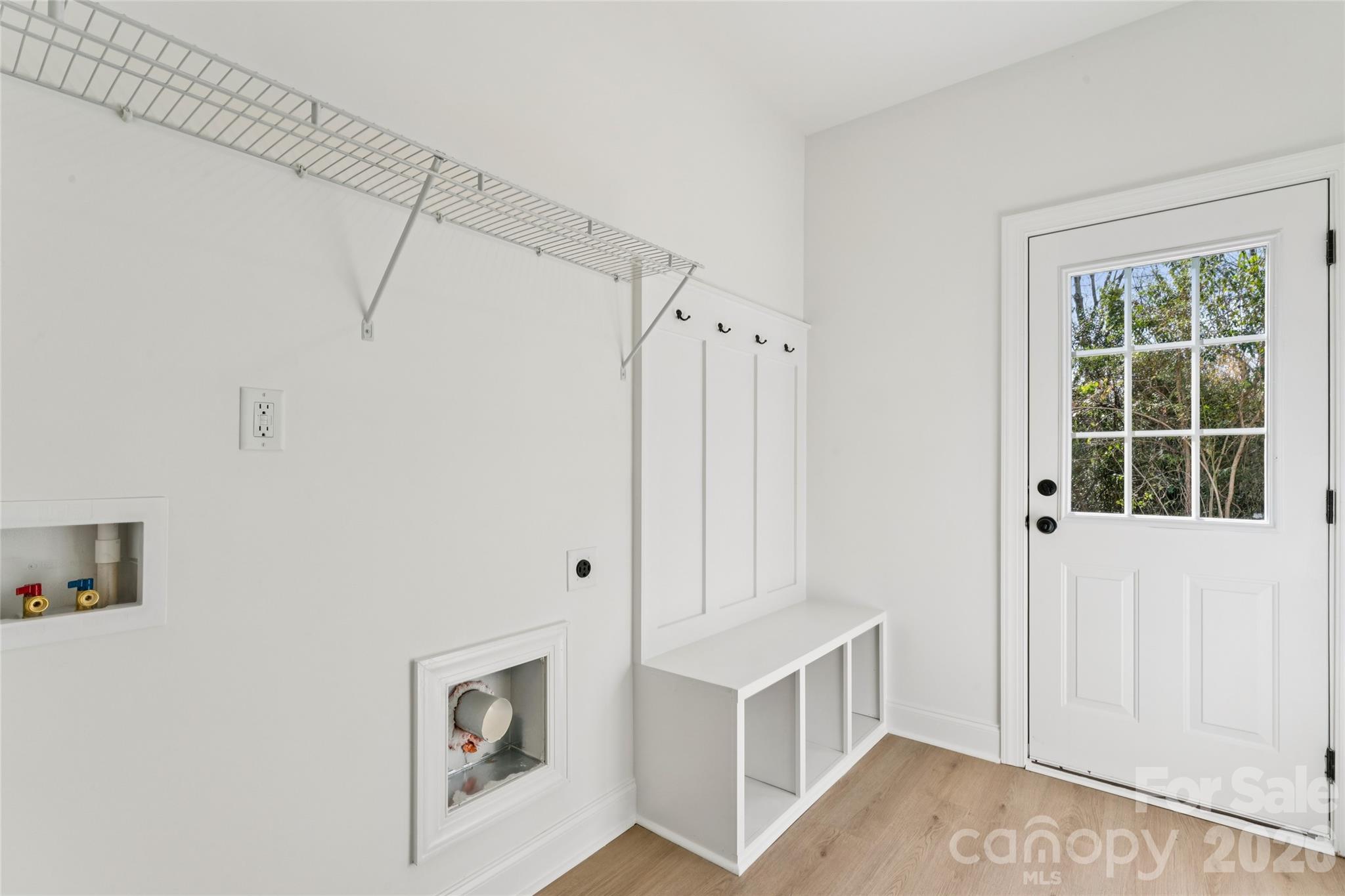 WOODLAND PARK - Residential