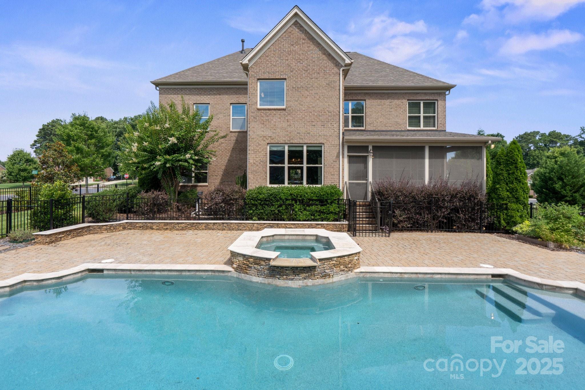 McKinley Forest - Residential