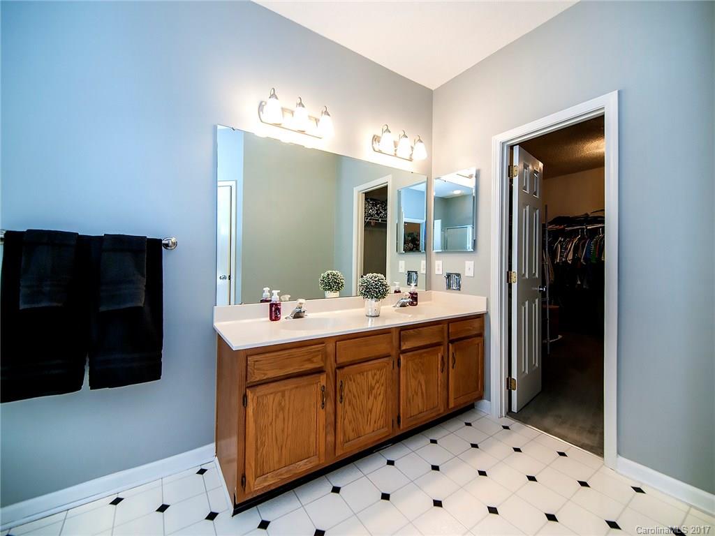 Tysons Forest - Residential