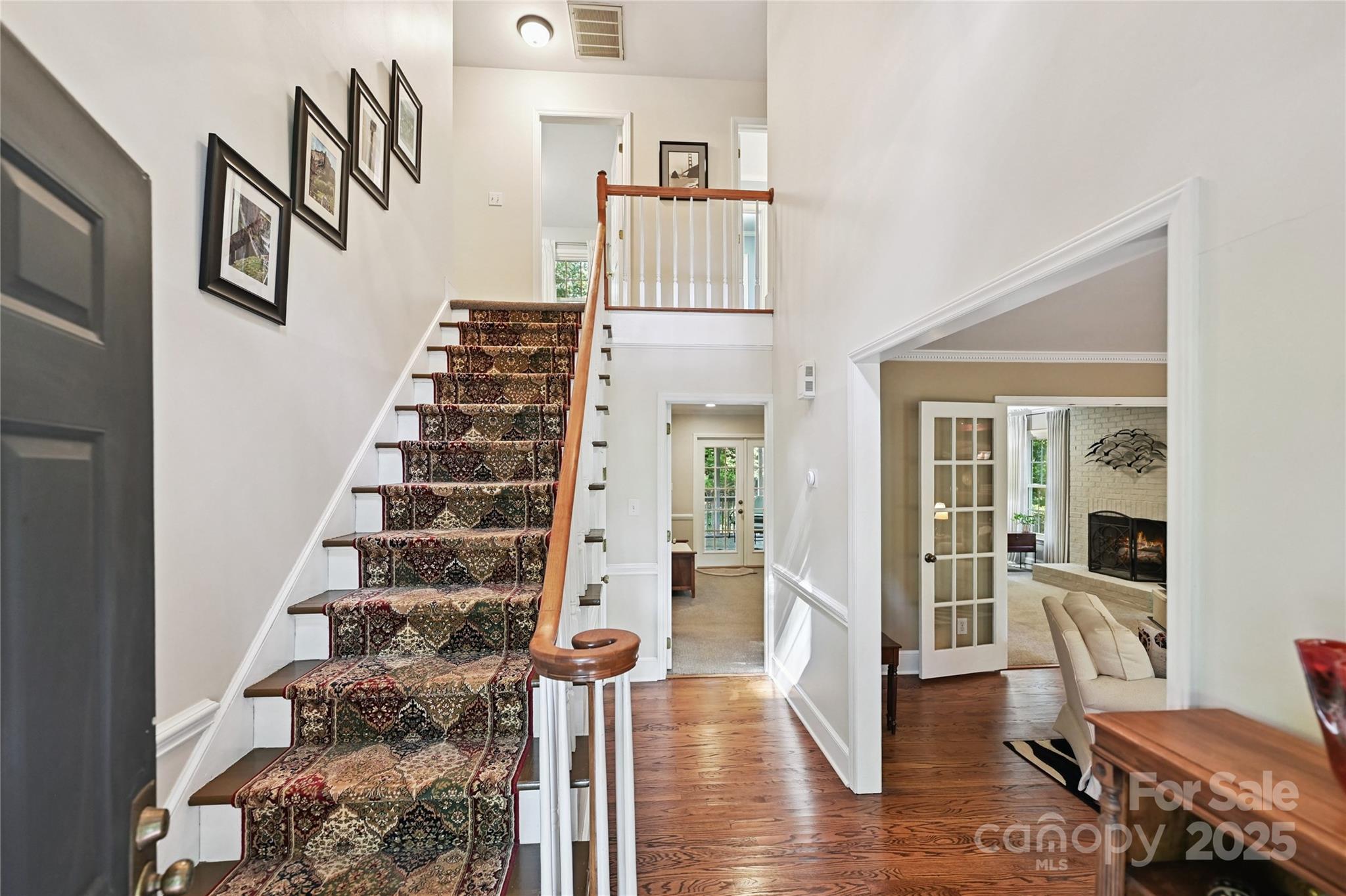5721 Camelot Drive