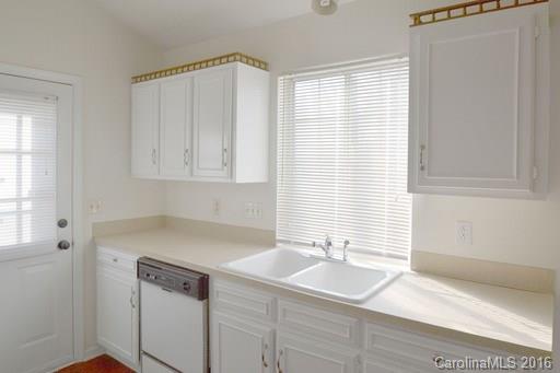 Morris Farms - Residential Lease