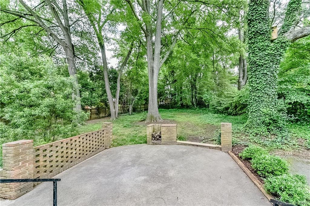 Beverly Woods - Residential