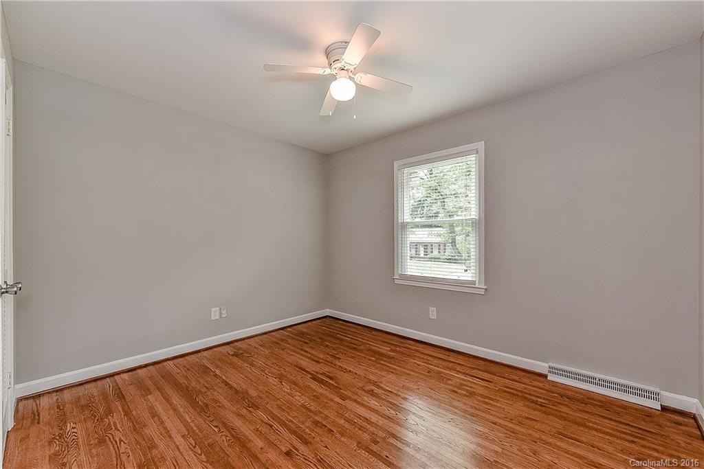 Beverly Woods - Residential