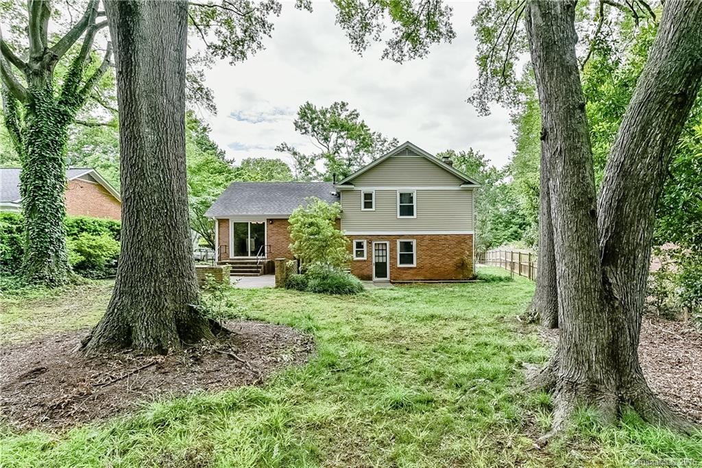 Beverly Woods - Residential