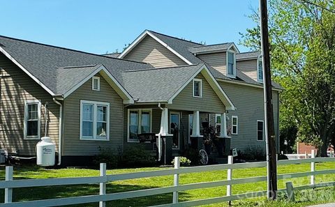 Photo of 5229 Old Plank Road, Iron Station, NC 28080 (MLS # 4365700)