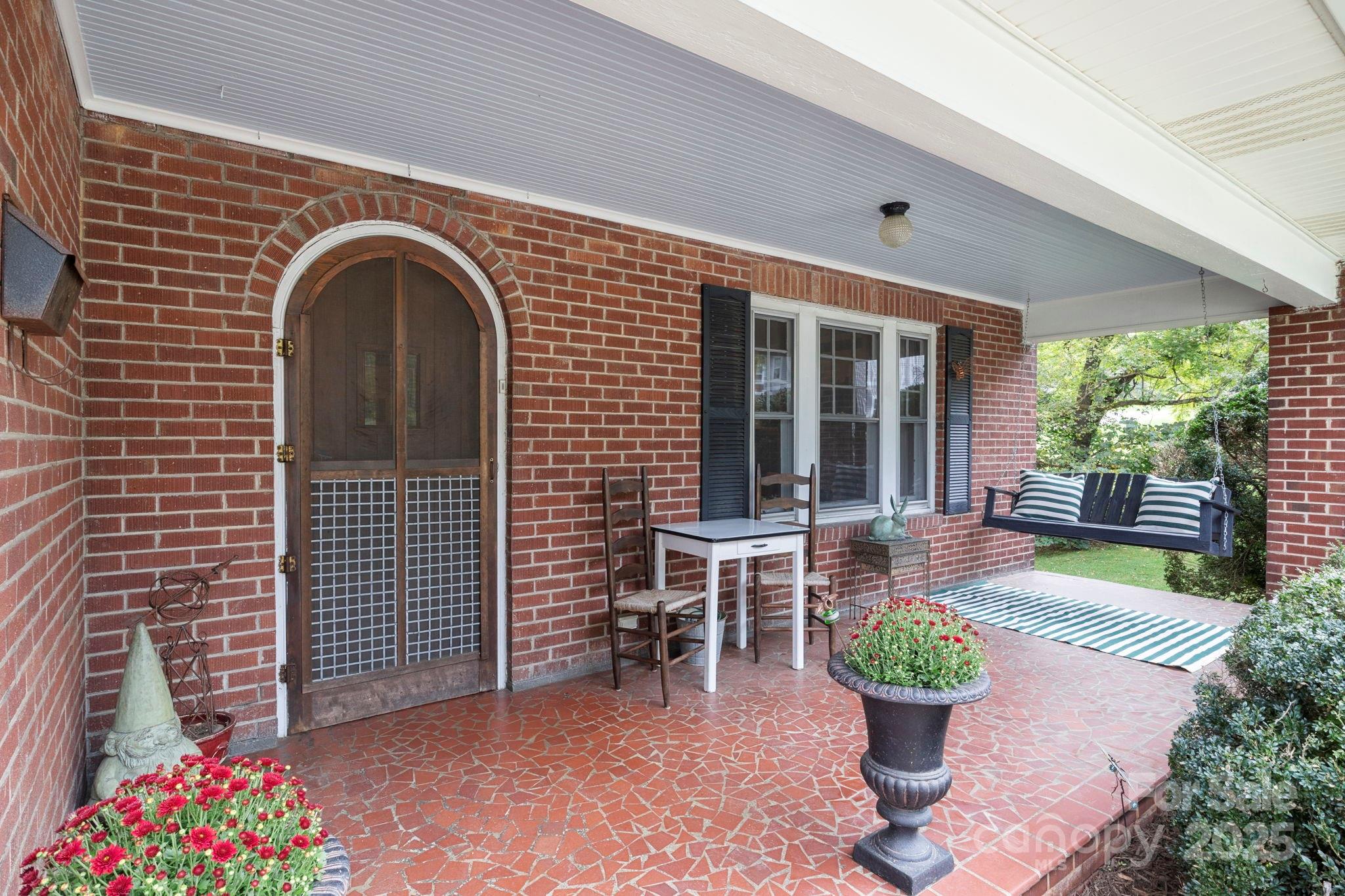 495 Fairview Road