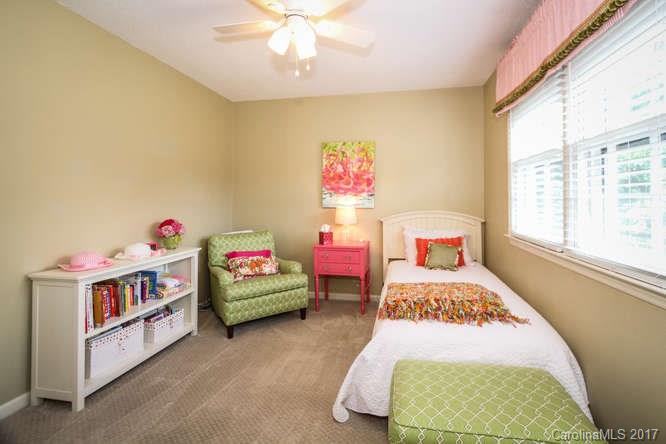 Sturnbridge - Residential