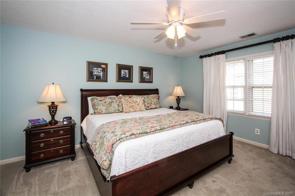 Sturnbridge - Residential