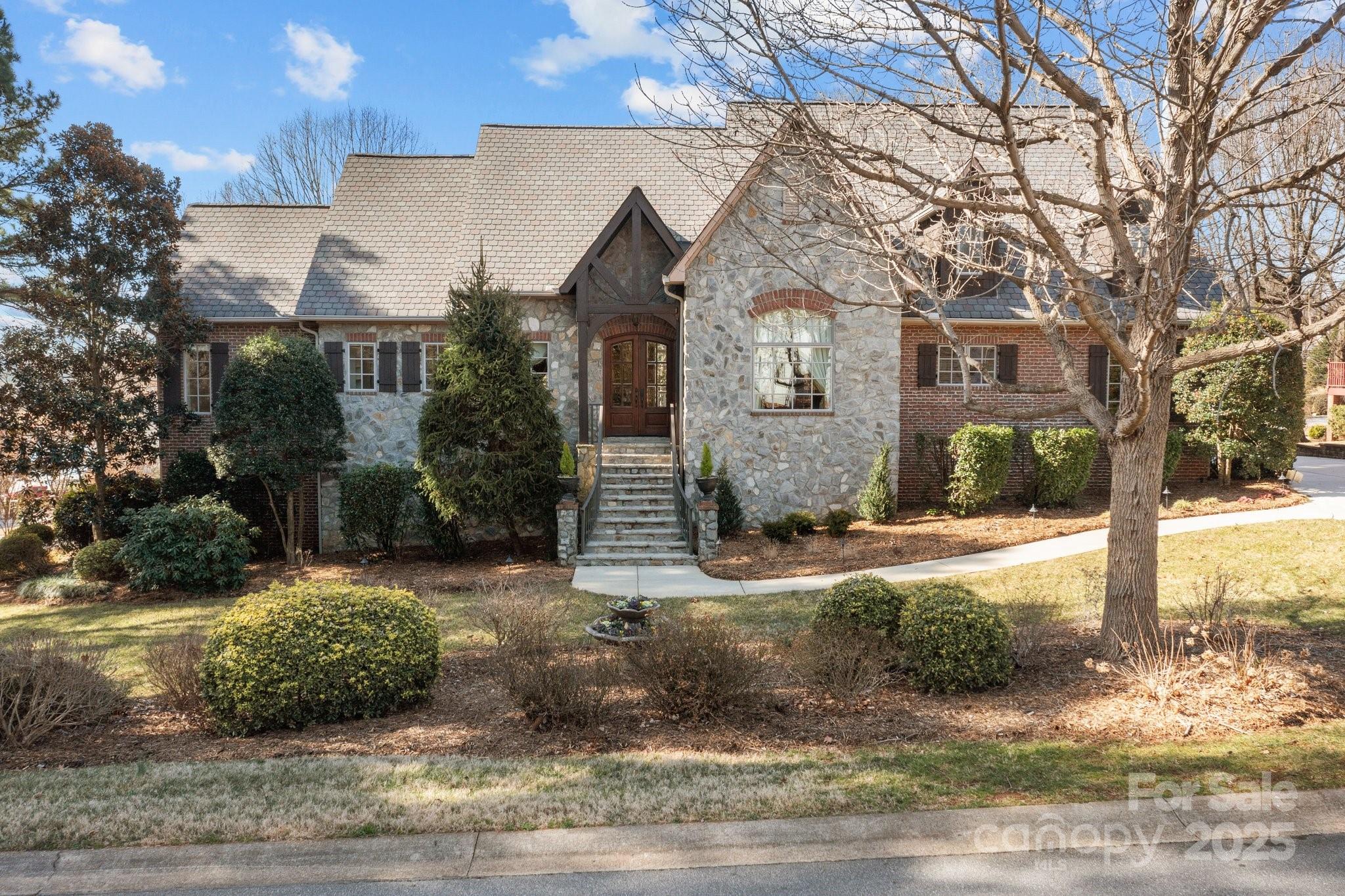 8034 Bay Pointe Drive